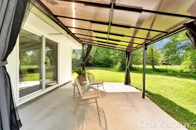 10019 10 Mile Road NE, Rockford, MI 49341 - Photo 28