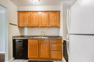 1249 Island Dr, Ann Arbor, MI 48105 - Photo 8