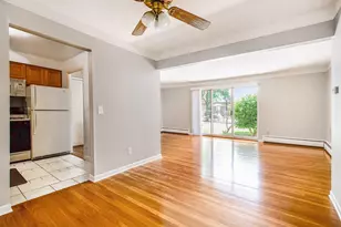 1249 Island Dr, Ann Arbor, MI 48105 - Photo 4