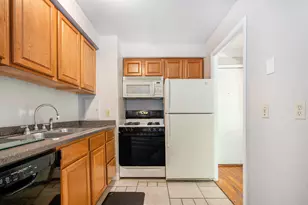 1249 Island Dr, Ann Arbor, MI 48105 - Photo 8