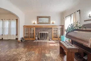 601 N Kalamazoo St, Paw Paw, MI 49079 - Photo 12