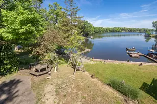 601 N Kalamazoo St, Paw Paw, MI 49079 - Photo 28