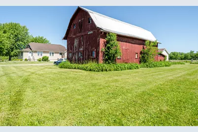 887 W Hinchman Road, Baroda, MI 49101 - Photo 6