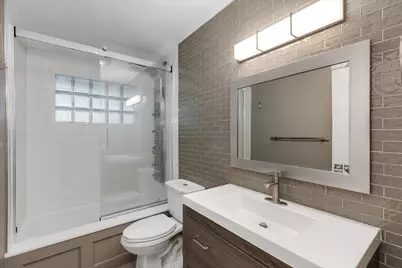 4047 Ledgestone Drive, Waterford, MI 48329 - Photo 12