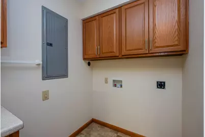 6834 E Napier Avenue, Benton Harbor, MI 49022 - Photo 28