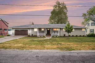 905 Elm St, Colon, MI 49040 - Photo 1