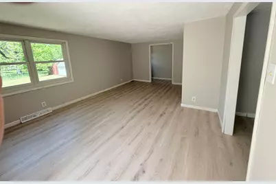 391 N Briggs Road, Middleville, MI 49333 - Photo 6