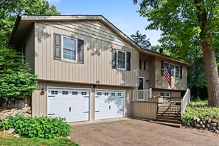 8275 Valleywood Ln, Portage, MI 49024 - Photo 2