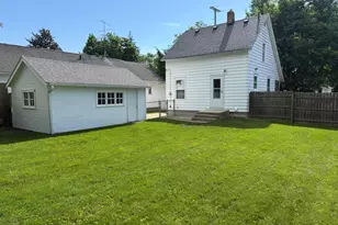 2074 Prospect Ave NE, Grand Rapids, MI 49505 - Photo 4