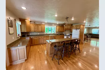 7300 W Kinsel Highway, Vermontville, MI 49096 - Photo 6