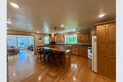 7300 W Kinsel Highway, Vermontville, MI 49096 - Photo 8