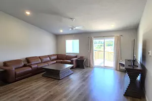 670 Manorwood Cir, Benton Harbor, MI 49022 - Photo 10