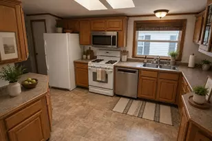 5229 Pine Arbor Ridge, Kalamazoo, MI 49004 - Photo 4