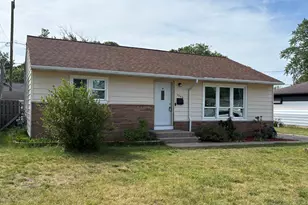 3062 Eastland Rd, Muskegon, MI 49441 - Photo 1