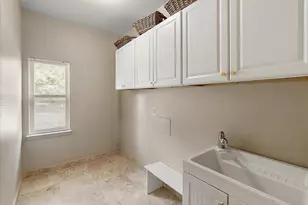29301 Morningview St, Farmington, MI 48331 - Photo 20