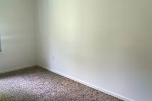 1738 Oak St, Monroe, MI 48161 - Photo 10