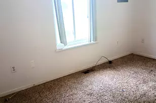 1738 Oak St, Monroe, MI 48161 - Photo 6