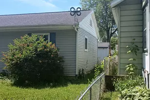 1738 Oak St, Monroe, MI 48161 - Photo 34