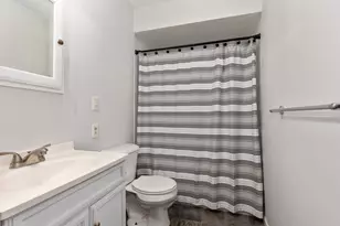 305 Majestic St SE, Grand Rapids, MI 49548 - Photo 14