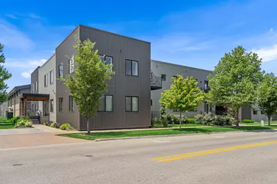 110 Central Avenue #104, Holland, MI 49423 - Photo 2