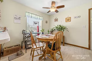 505 Molly Dr, Hastings, MI 49058 - Photo 12