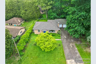 450 Newberg Avenue NW, Grand Rapids, MI 49504 - Photo 32