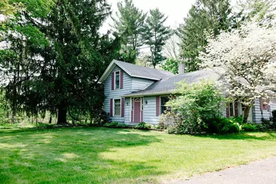 421 SE Kinsey Avenue SE, Caledonia, MI 49316 - Photo 4