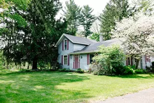 421 Kinsey Ave SE, Caledonia, MI 49316 - Photo 4