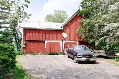 421 SE Kinsey Avenue SE, Caledonia, MI 49316 - Photo 8