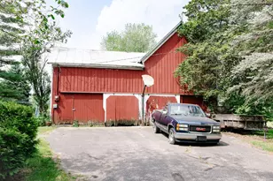 421 Kinsey Ave SE, Caledonia, MI 49316 - Photo 8