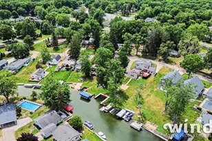 4936 Shoreview Dr, Coloma, MI 49038 - Photo 2