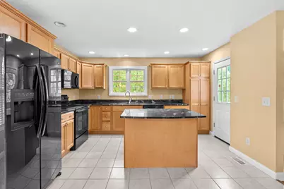 10907 Autumn View Lane, Portage, MI 49002 - Photo 8