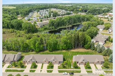 1015 Grosvenor Drive #Unit 4, Greenville, MI 48838 - Photo 44