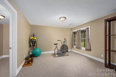 1015 Grosvenor Drive #Unit 4, Greenville, MI 48838 - Photo 28