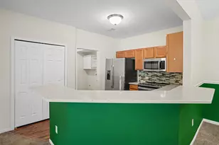 11107 Farmingdale Ln, Walled Lake, MI 48390 - Photo 12