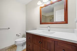 11107 Farmingdale Ln, Walled Lake, MI 48390 - Photo 22