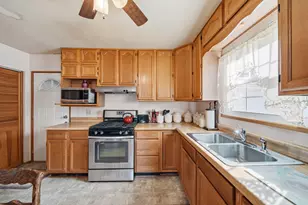 445 March Dr, Adrian, MI 49221 - Photo 22