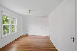 1158 W Reid Rd, Flint, MI 48507 - Photo 16