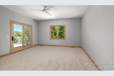 7635 Sandy Hollow Drive SE, Alto, MI 49302 - Photo 34