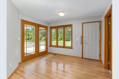 3252 N 160th Avenue, Holland, MI 49424 - Photo 4