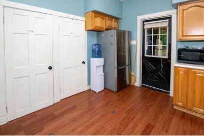 436 E Division Street, Dowagiac, MI 49047 - Photo 12