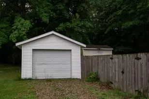 436 E Division St, Dowagiac, MI 49047 - Photo 40