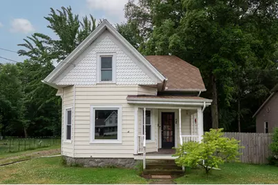 436 E Division Street, Dowagiac, MI 49047 - Photo 2