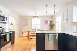 908 Spring St, Ann Arbor, MI 48103 - Photo 2