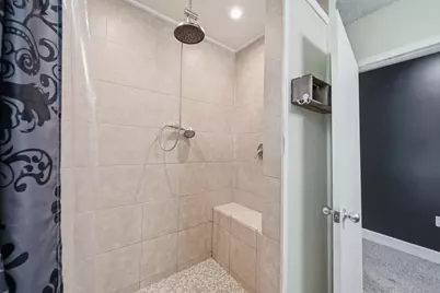 825 Gerald Avenue, Jackson, MI 49203 - Photo 14