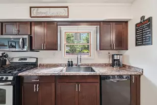825 Gerald Ave, Jackson, MI 49203 - Photo 4