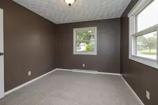 5088 Driftwood Ave, Kalamazoo, MI 49009 - Photo 14