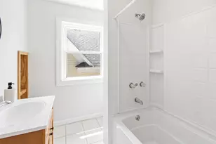 609 Wayne St, Saint Joseph, MI 49085 - Photo 24