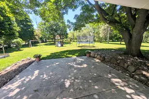 1020 S Marshall Ave, Marshall, MI 49068 - Photo 8