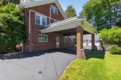 612 S Bowen, Jackson, MI 49203 - Photo 2